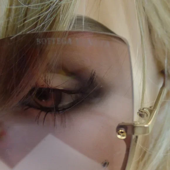 BOTTEGA VENETA Made Italy BV02045 004 New Elegant Sunglasses Purple Colored Lens - Picture 4 of 15